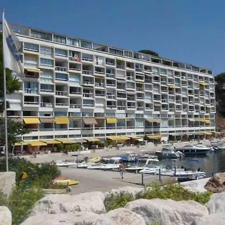 Duplex Face A La Athena Port
