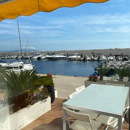 Duplex Face A La Athena Port * Bandol