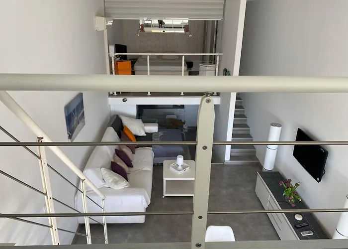 Duplex Face A La Athena Port Lejlighed